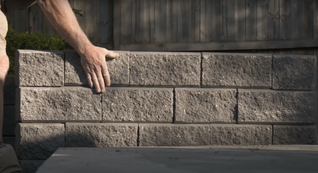 How to Build a Retaining Wall // Brickworks DIY Landscaping Guide ...